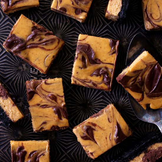 Pumpkin Chocolate Cheesecake Bars