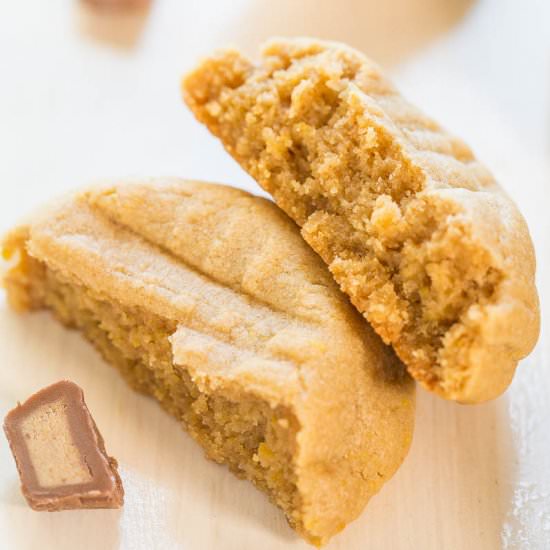 Inside-Of-A-PB-Cup Cookies