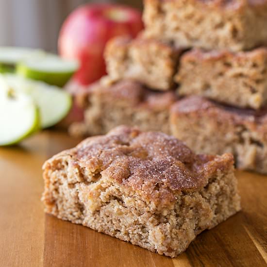 Apple Snickerdoodle Cake
