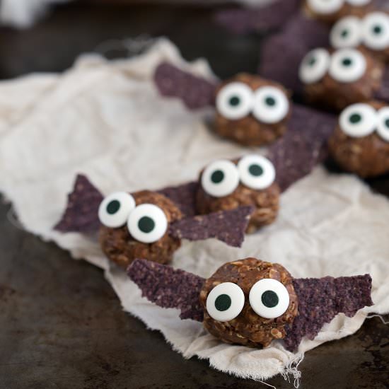 Healthy “Bat” Energy Bites