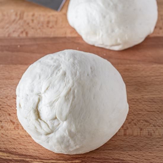 EASY PIZZA DOUGH