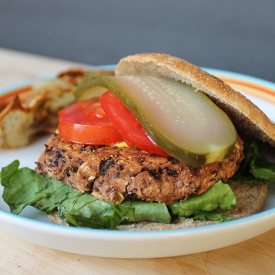 Black Bean Salsa Burgers