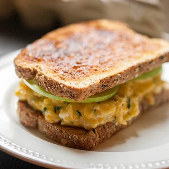 Cheddar, Apple and Egg Sandwich