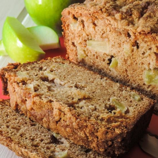 Apple Cinnamon Streusel Bread