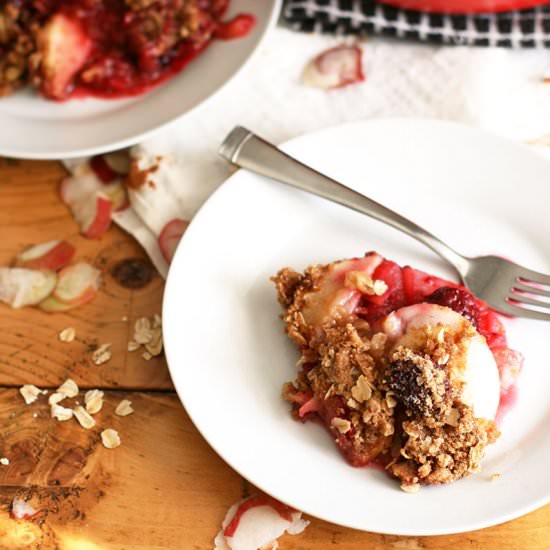 Apple-Blackberry Crisp