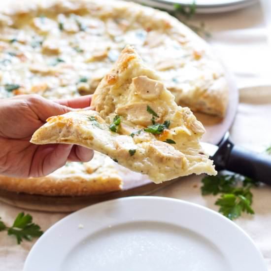 Chicken Alfredo Pizza