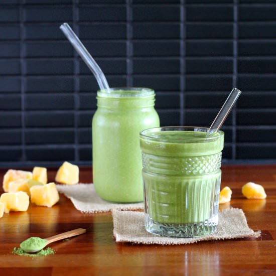 Mango Matcha Smoothie