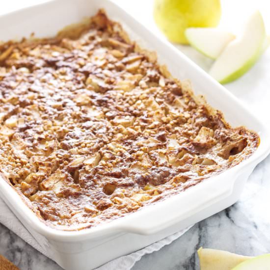 Pear Almond Baked Oatmeal