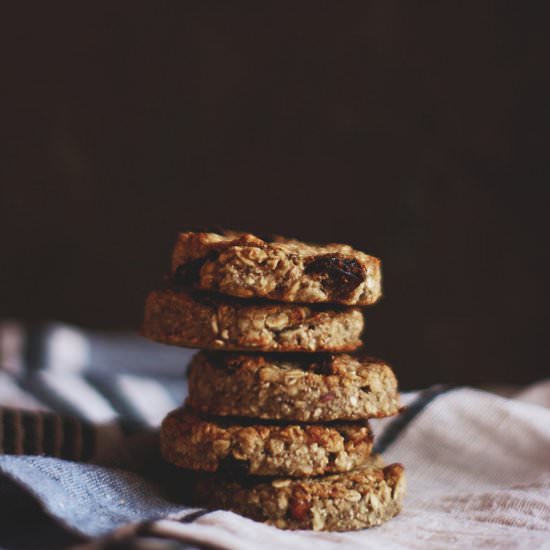 Banana-oat cookies