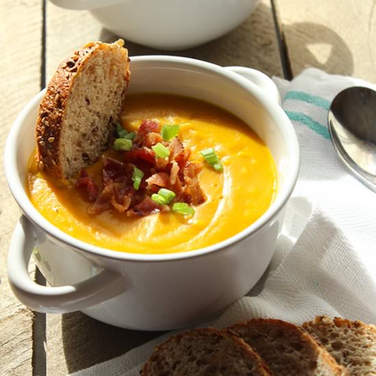 Simple Butternut Squash Soup