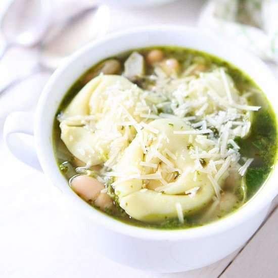 Spinach Artichoke Tortellini Soup