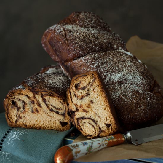 Rustic Chocolate & Vanilla Bread