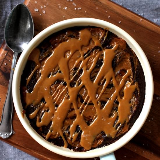 Skillet Mudcake with Dulce de Leche