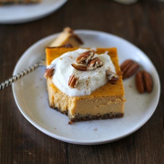 Maple Pumpkin Cheesecake Bars