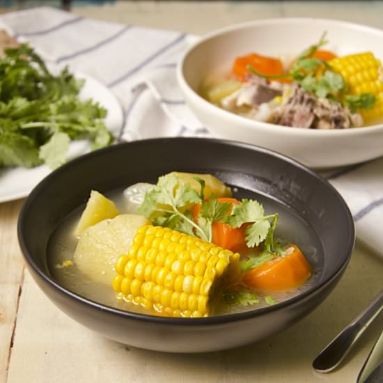 Sweet Corn & Vegetable Soup