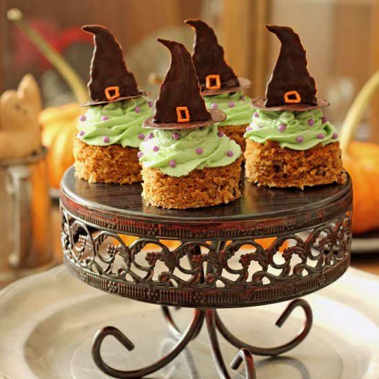 Vegan Halloween Carrot Cakes