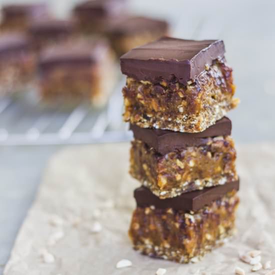 Healthy Snickers Slice