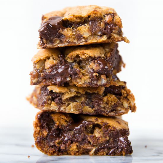Oatmeal Molasses Gooey Bars