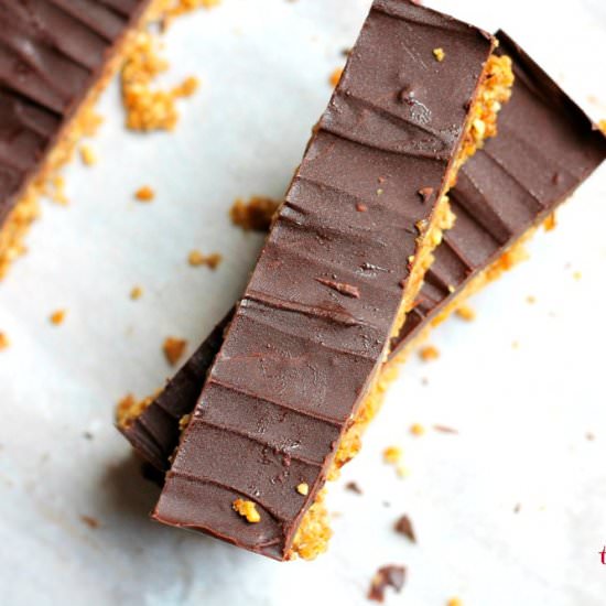 6 Ingredient Raw Butterfinger Bars