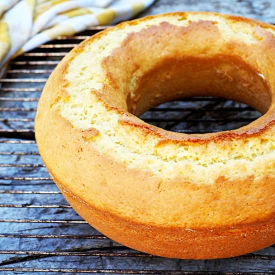 Lemon and Olive Oil Ciambella