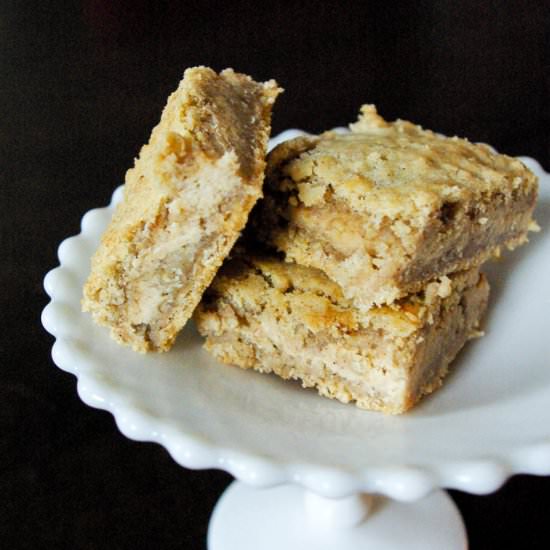 Apple Butter Cheesecake Bars