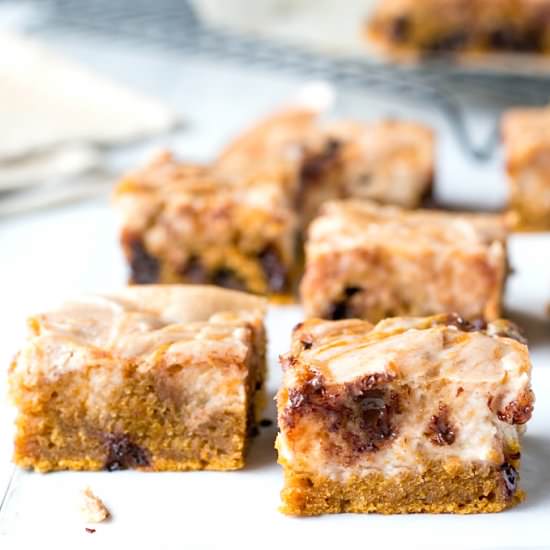 Cinnamon Cheesecake Pumpkin Blondie