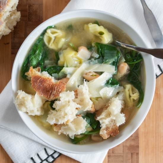 Spinach Tortellini Soup