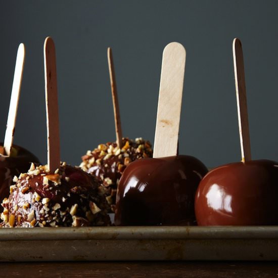 DIY Chocolate Caramel Apples