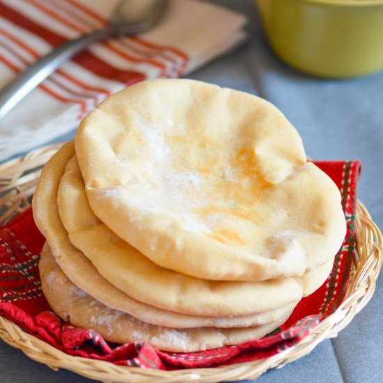 Homemade Wholewheat Pita Bread