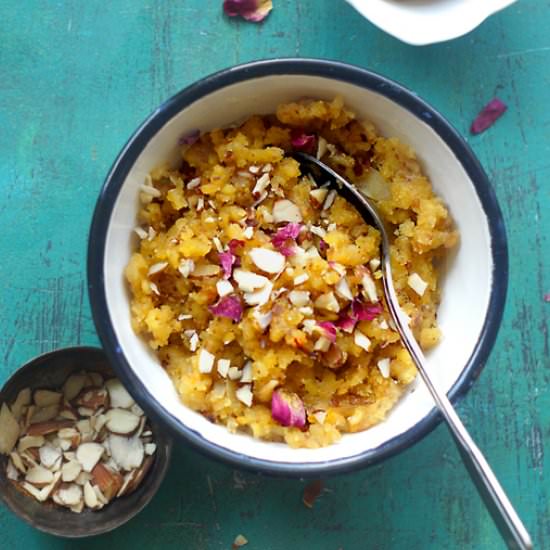 yellow moong halwa