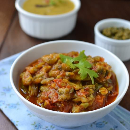 Bittergourd-Tomato Curry