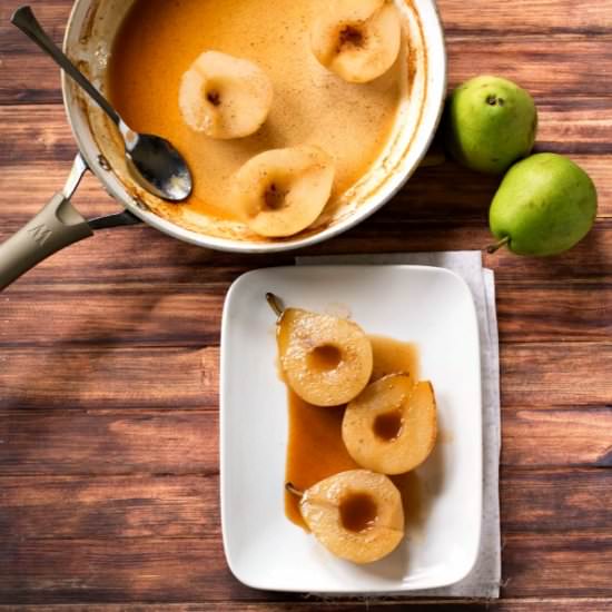 Warm Spiced Cider Poached Pears