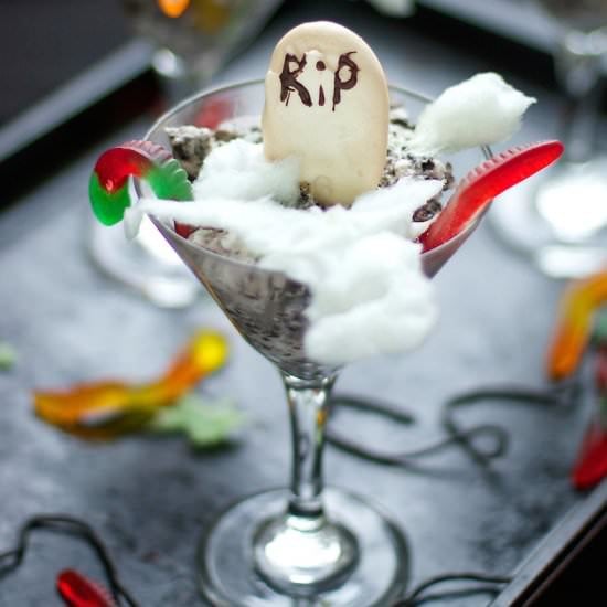 Halloween Dirt Cake