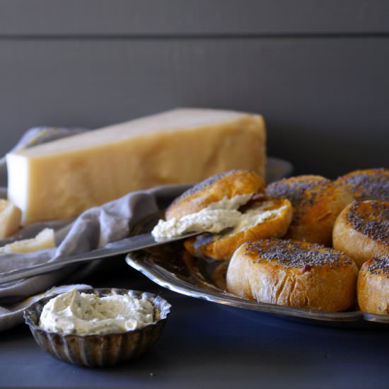 Pumpkin Buns with Parmesan Cheese