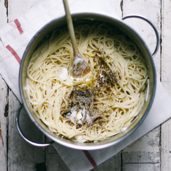 Feta Cacio e Pepe