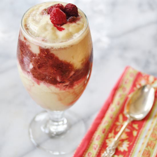 Vegan PB & J Smoothie