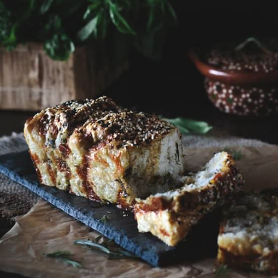Cheesy Garlic & Herb Pull-Apart