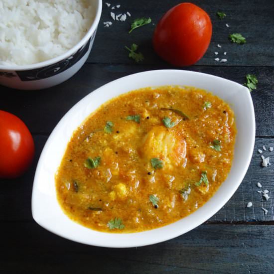 Poached Egg Curry / Muttai Kuzhambu