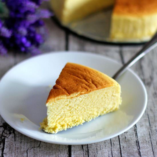 Japanese light cheesecake