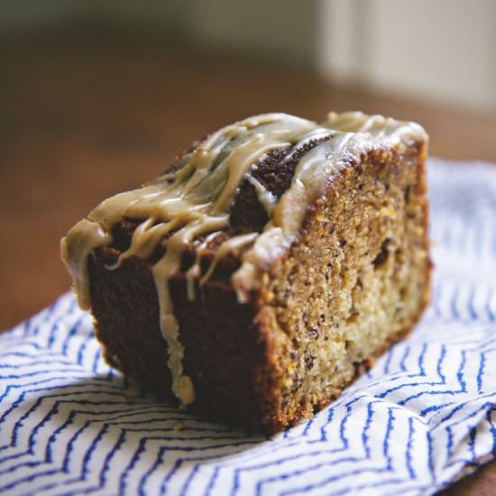 Banana Cake with Biscoff Glaze