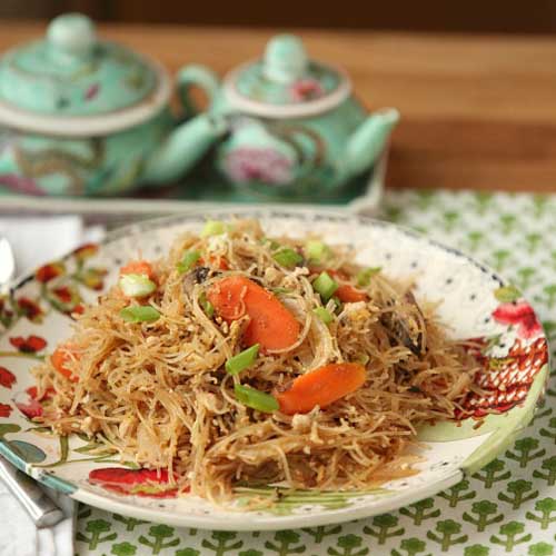 Thai Stir Fried Noodles & Tofu