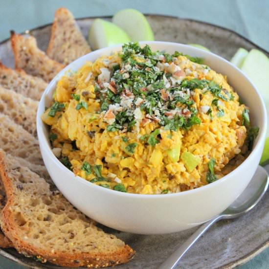 {Vegan} Curried Chikin Salad