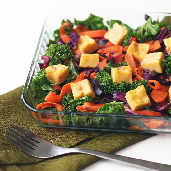 Warm salad with chickpea tofu