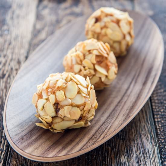Deep Fried Prawn Balls with Almond