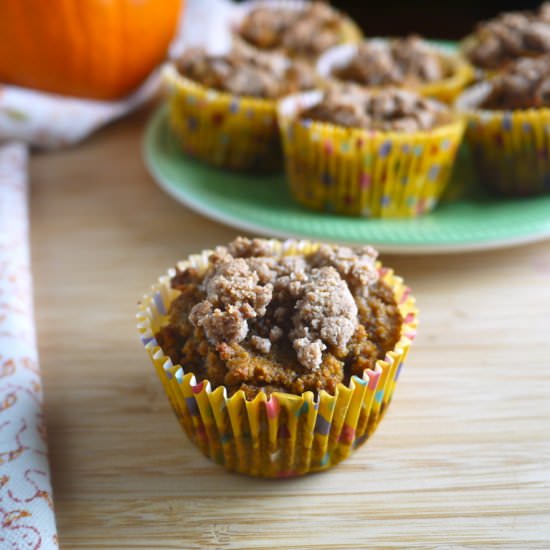Paleo Pumpkin Streusel Muffins