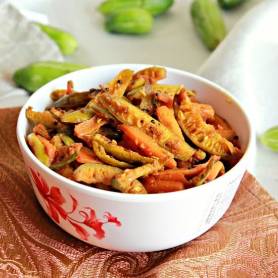 Ivy Gourd And Carrot Curry