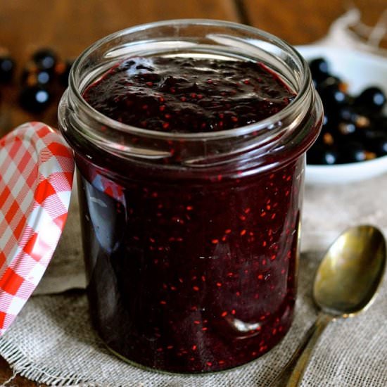 Blackcurrant Jam with Dates & Chia
