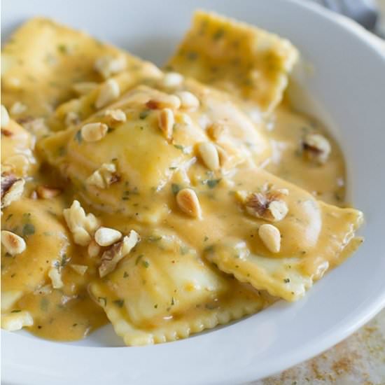 Ravioli with Pumpkin Alfredo