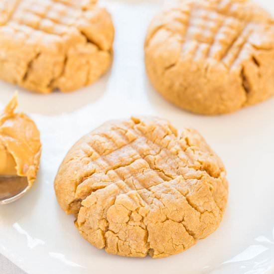 Easy 4-Ingredient Perfect PB Cookie