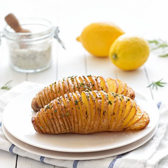 Baked Hasselback Potatoes